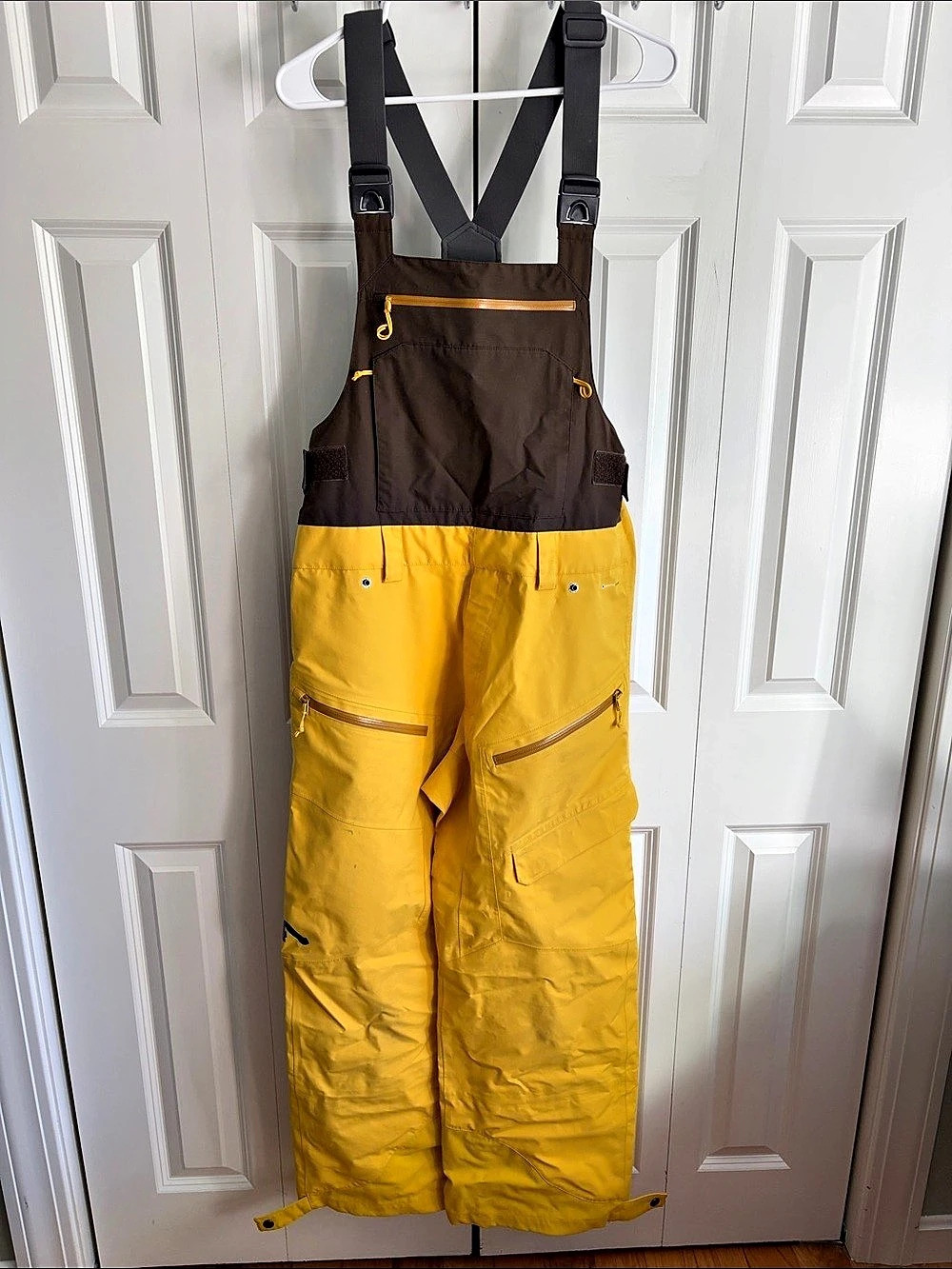 Flylow Men’s Ski Bib Snow Pants Yellow Medium Excellent Condition